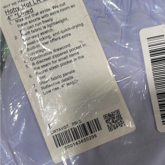Lululemon nwt 8 low rise - Picture 2 of 2